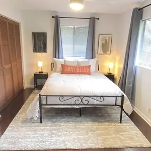 new-lovely-peaceful-3bd-2bath-home-near-hilo.hotelsinhawaii.org/