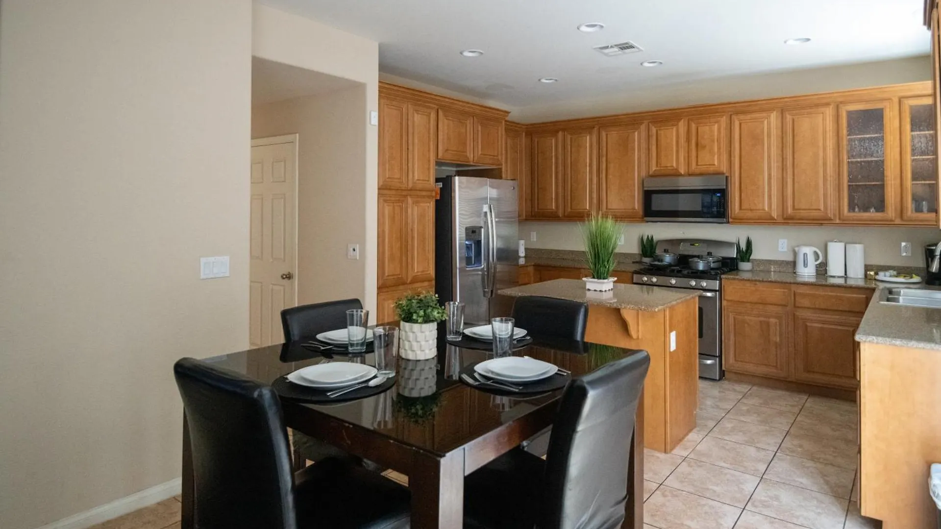 Large 3Br King Suite Moments Away From Strip Las Vegas United States